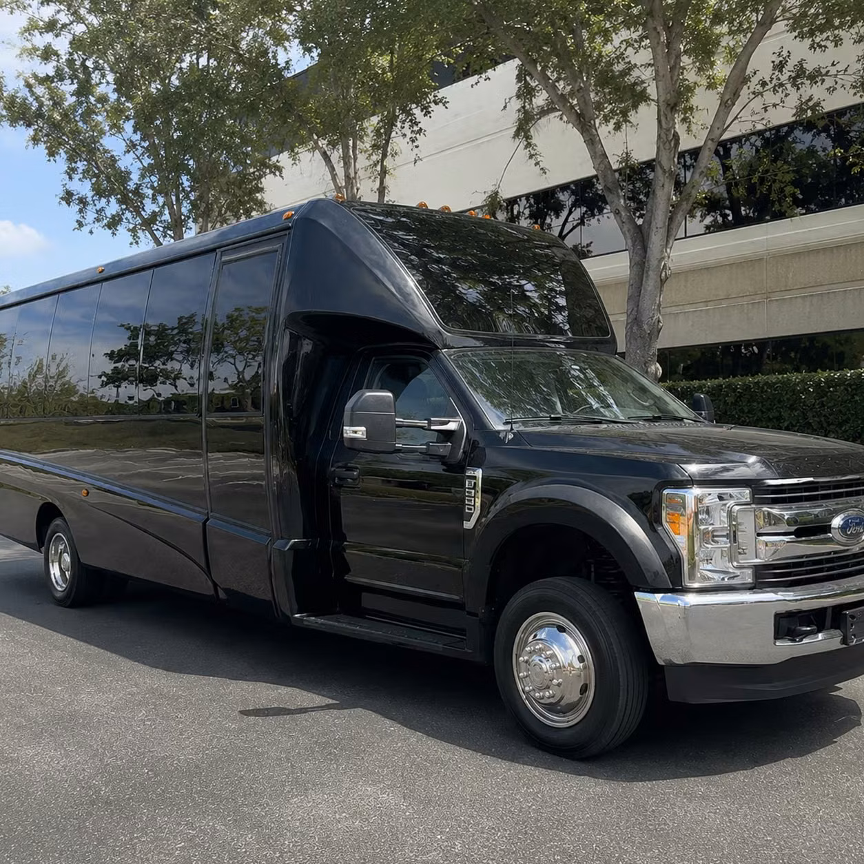 wedding bus rentals in el paso